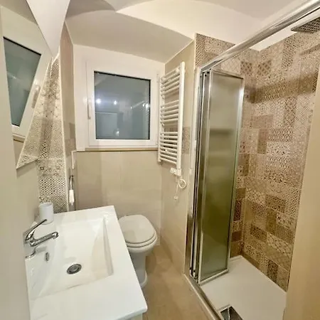 Apartment Montebello House *