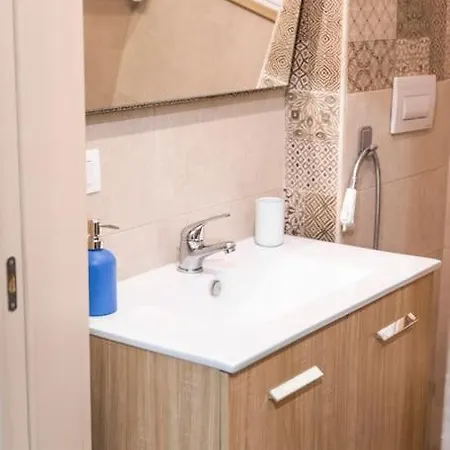 Montebello House Apartment Trani